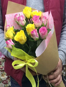 Розы "Нежный румянец"