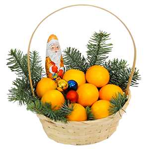 Новогодняя корзина из мандаринов