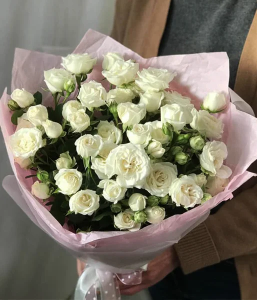 Кустовые розы "Частичка нежности"