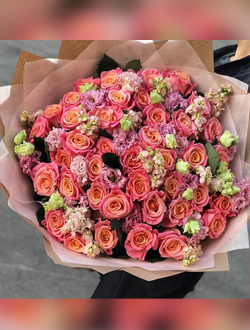 Букет на 8 марта "Мэрилин Монро"