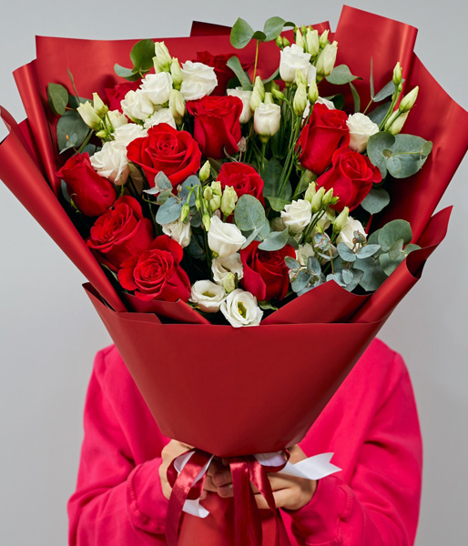 Фото Бело-бордовая композиция "Страсть Венеции"