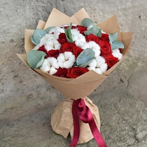 Розы в букете "Авиньон"