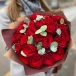 Розы с эвкалиптом в букете "Цветочный джаз" Розы с эвкалиптом в букете "Цветочный джаз"