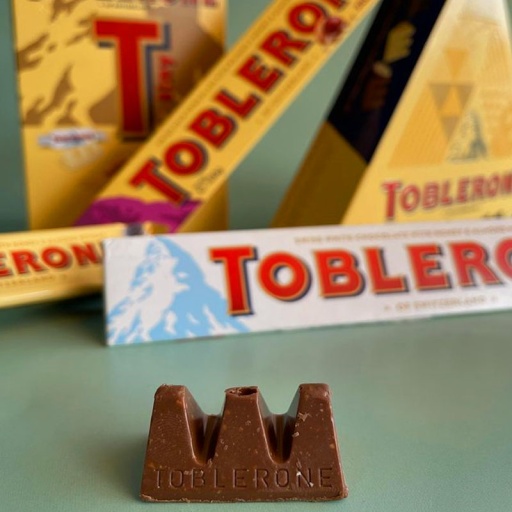 Шоколад "Toblerone"