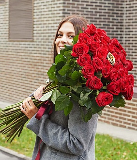 Современный шикарный букет "Золото любви"