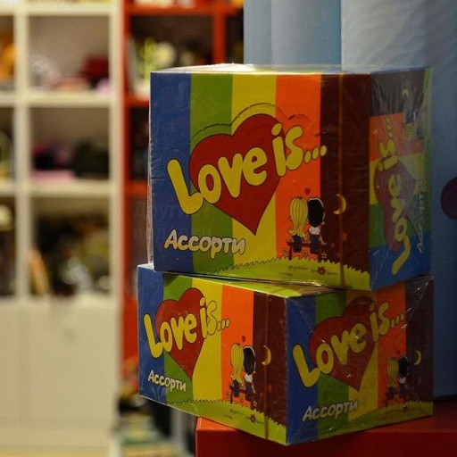 Жвачка Love is