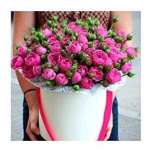 Коробочка пионовидных роз "Жизнь прекрасна"