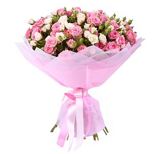 Милый букет из 19 кустовых роз