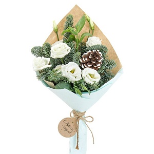 Новогодний букет из ели