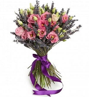 Лаванды и эустомы "Нежный комплимент"