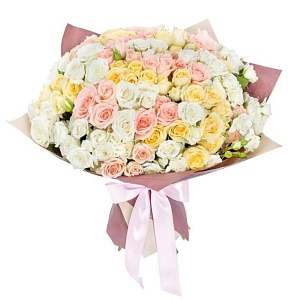 Большой букет из кустовых роз "Фиеста"