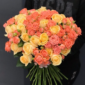 Букет с розами "Рефрен"