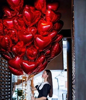 Связка из 50 шариков в форме сердца