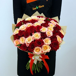 Букет роз "Коралловый риф"