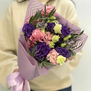 Эустомы "Звездная полночь"