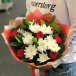 Букет с хризантемами и розами Стрела Купидона