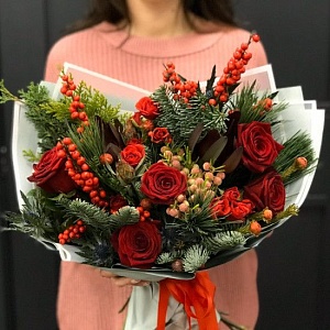 Букет роз "Ты моя Вселенная"