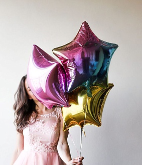 Набор из разноцветных шаров звезд