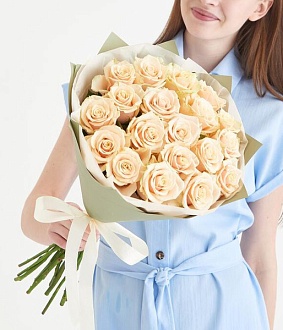 Букет кремовых роз "Сливочная нежность"