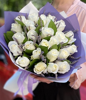 Нежный букет из роз "Чудное мгновение"