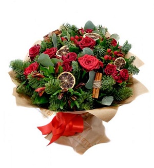 Новогодний букет с дольками апельсина и корицей